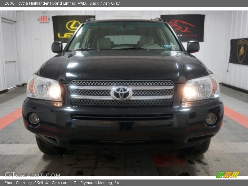 Black / Ash Gray 2006 Toyota Highlander Hybrid Limited 4WD