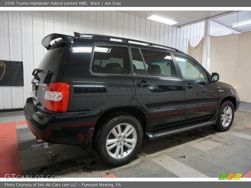 Black / Ash Gray 2006 Toyota Highlander Hybrid Limited 4WD