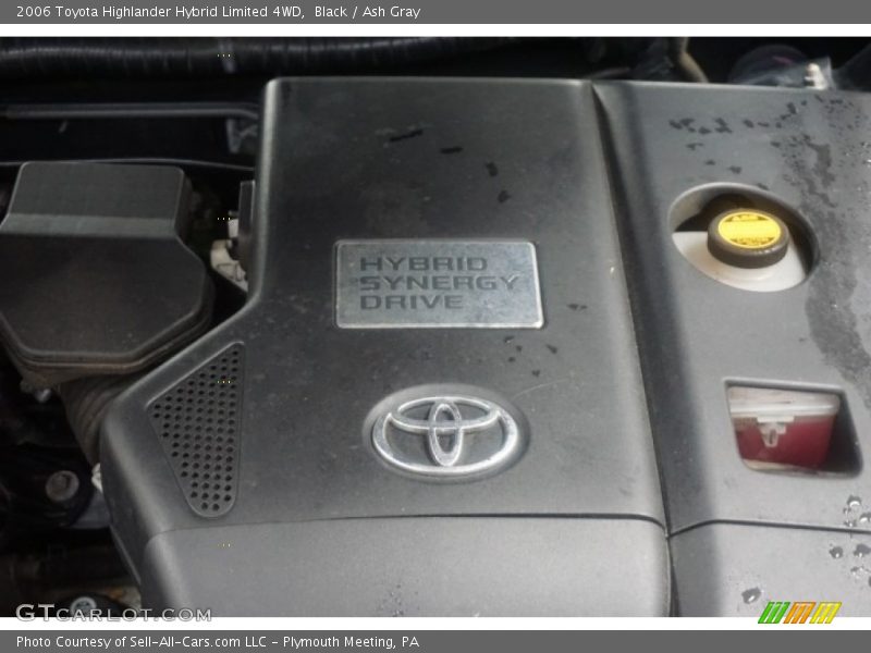 Black / Ash Gray 2006 Toyota Highlander Hybrid Limited 4WD