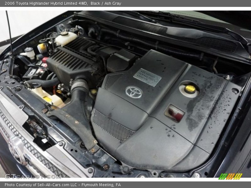 Black / Ash Gray 2006 Toyota Highlander Hybrid Limited 4WD
