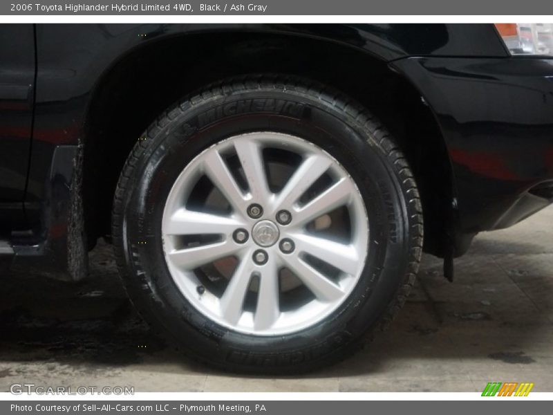 Black / Ash Gray 2006 Toyota Highlander Hybrid Limited 4WD