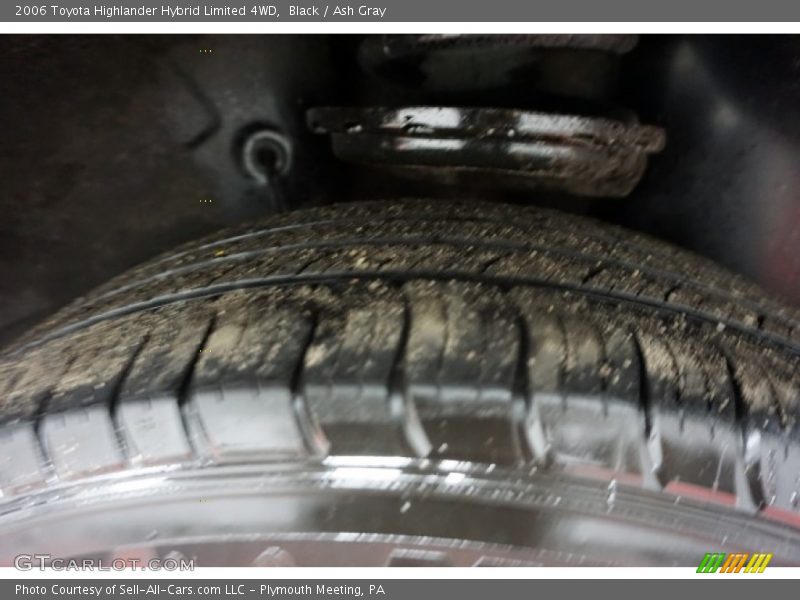 Black / Ash Gray 2006 Toyota Highlander Hybrid Limited 4WD