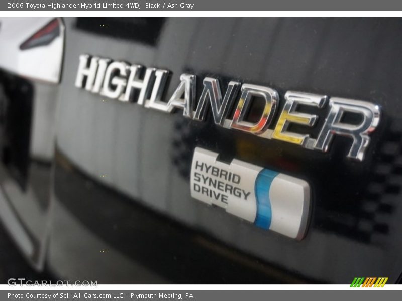 Black / Ash Gray 2006 Toyota Highlander Hybrid Limited 4WD