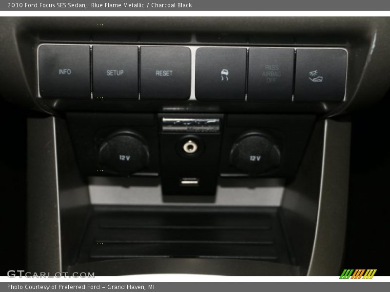 Blue Flame Metallic / Charcoal Black 2010 Ford Focus SES Sedan
