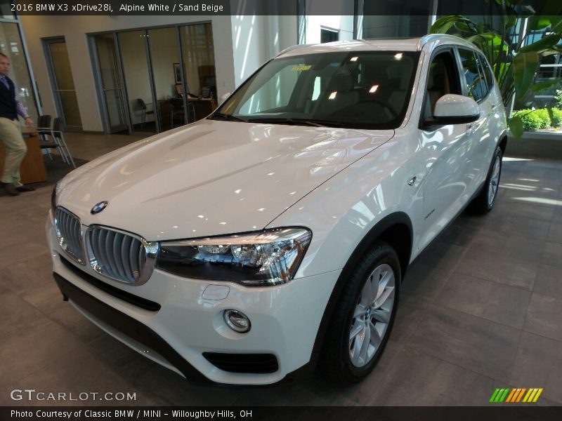 Alpine White / Sand Beige 2016 BMW X3 xDrive28i
