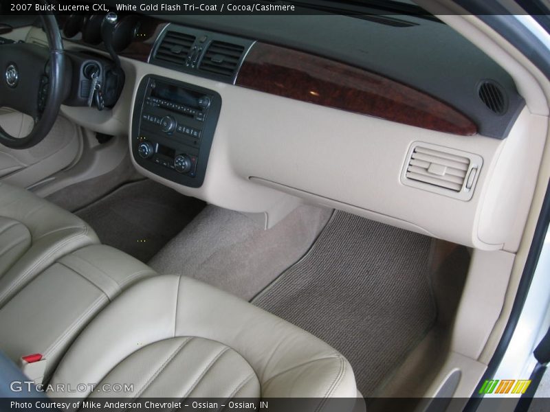 White Gold Flash Tri-Coat / Cocoa/Cashmere 2007 Buick Lucerne CXL