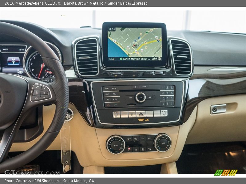 Dashboard of 2016 GLE 350