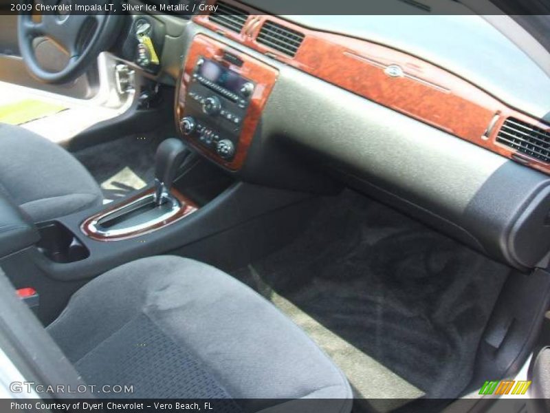 Silver Ice Metallic / Gray 2009 Chevrolet Impala LT