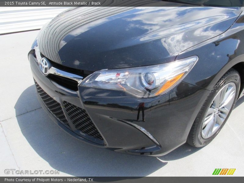 Attitude Black Metallic / Black 2015 Toyota Camry SE