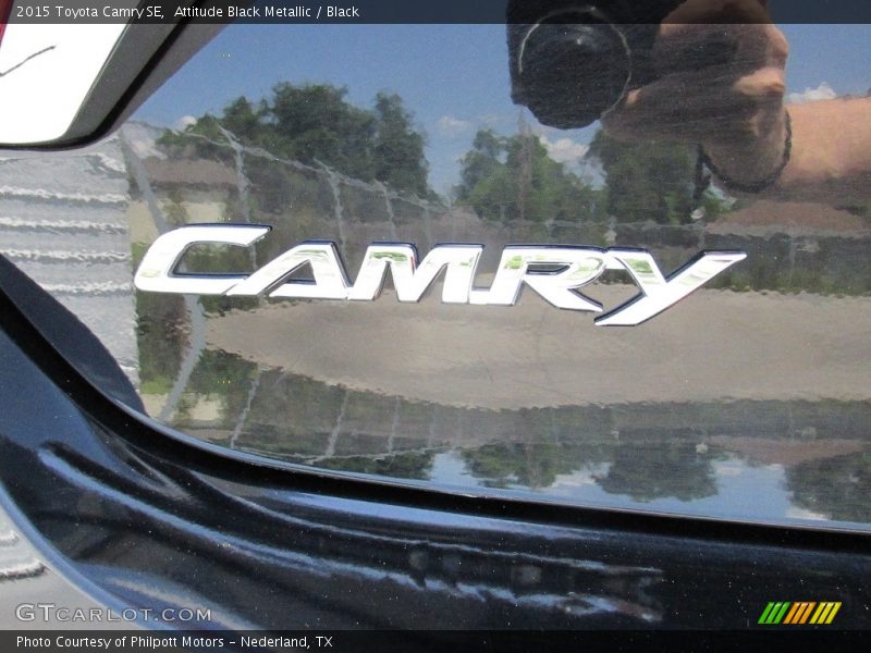 Attitude Black Metallic / Black 2015 Toyota Camry SE