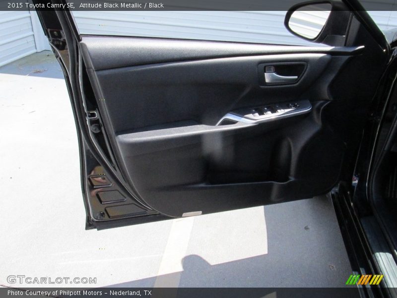 Attitude Black Metallic / Black 2015 Toyota Camry SE