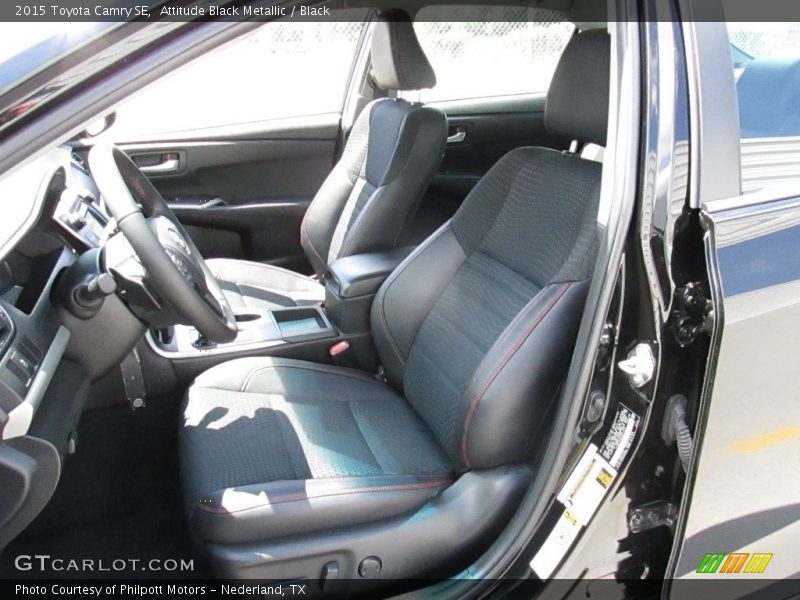 Attitude Black Metallic / Black 2015 Toyota Camry SE