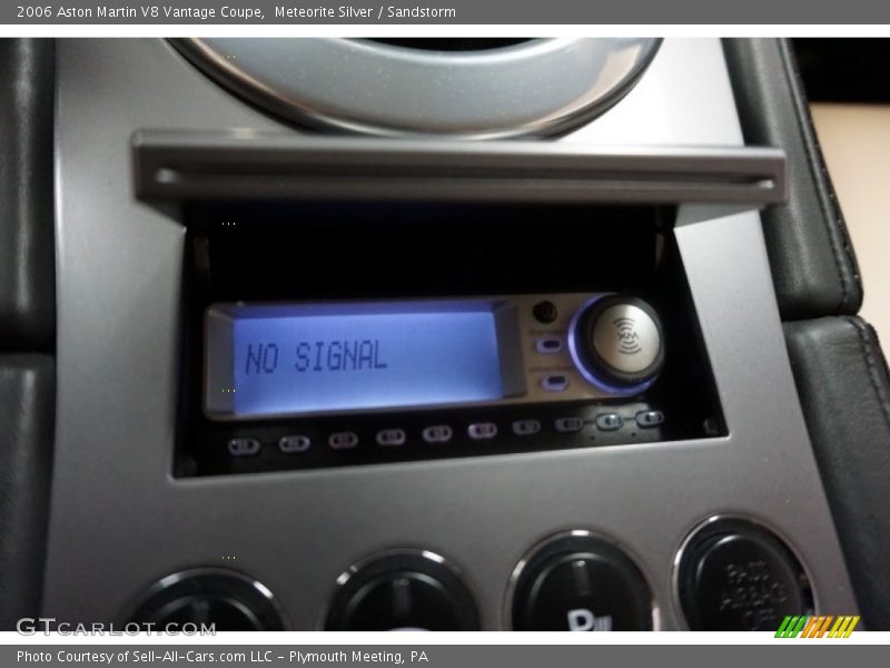 Meteorite Silver / Sandstorm 2006 Aston Martin V8 Vantage Coupe