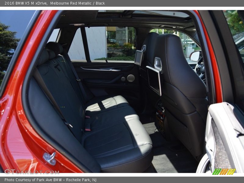 Melbourne Red Metallic / Black 2016 BMW X5 M xDrive