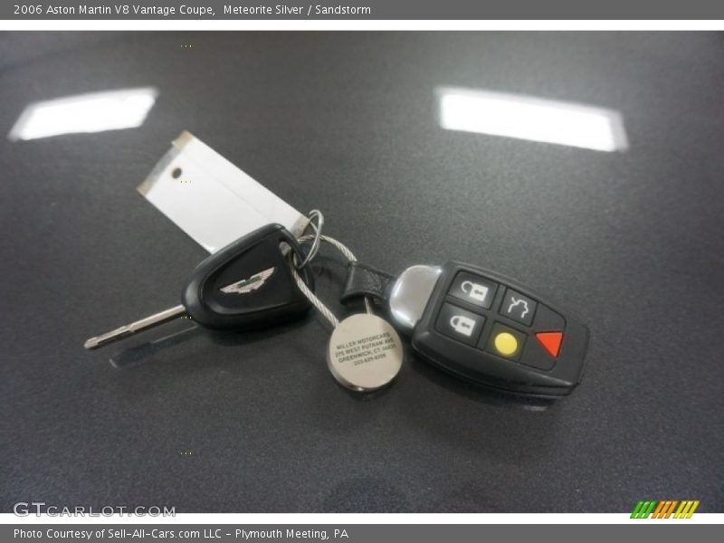 Meteorite Silver / Sandstorm 2006 Aston Martin V8 Vantage Coupe