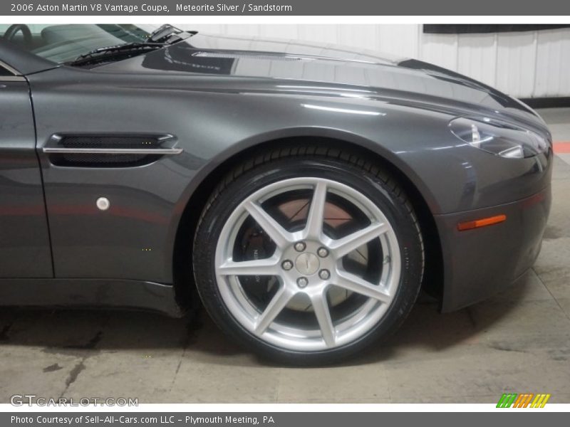 Meteorite Silver / Sandstorm 2006 Aston Martin V8 Vantage Coupe
