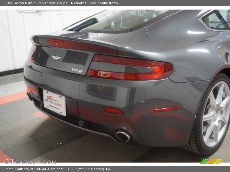 Meteorite Silver / Sandstorm 2006 Aston Martin V8 Vantage Coupe