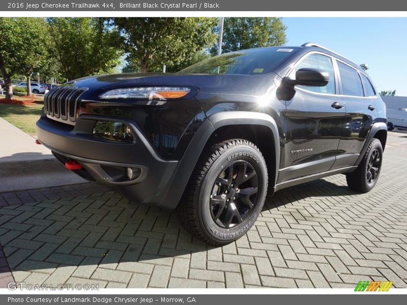 Brilliant Black Crystal Pearl / Black 2016 Jeep Cherokee Trailhawk 4x4