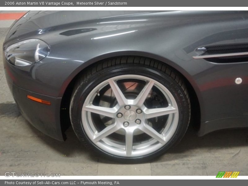 Meteorite Silver / Sandstorm 2006 Aston Martin V8 Vantage Coupe