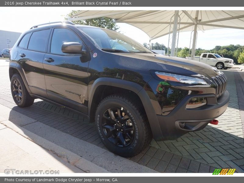 Brilliant Black Crystal Pearl / Black 2016 Jeep Cherokee Trailhawk 4x4