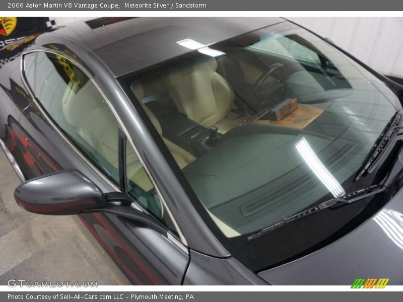 Meteorite Silver / Sandstorm 2006 Aston Martin V8 Vantage Coupe