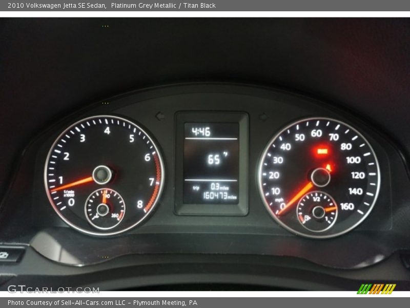Platinum Grey Metallic / Titan Black 2010 Volkswagen Jetta SE Sedan