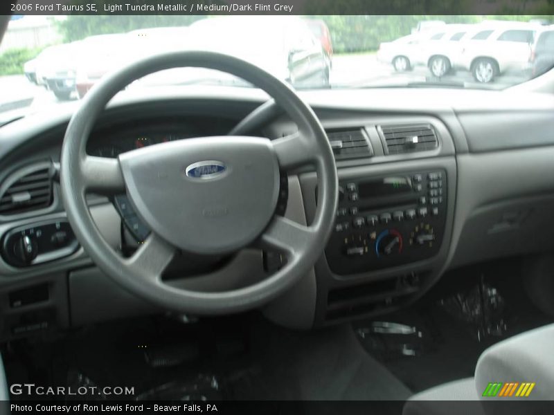 Light Tundra Metallic / Medium/Dark Flint Grey 2006 Ford Taurus SE