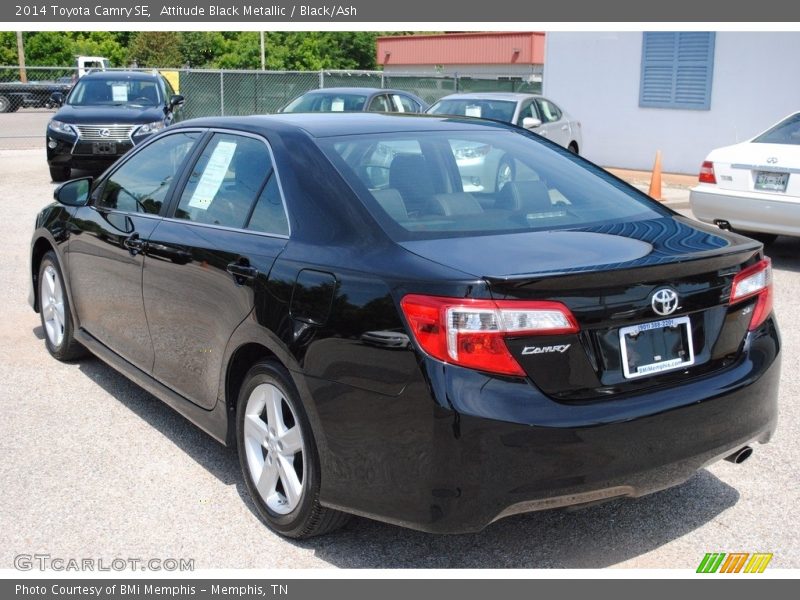 Attitude Black Metallic / Black/Ash 2014 Toyota Camry SE