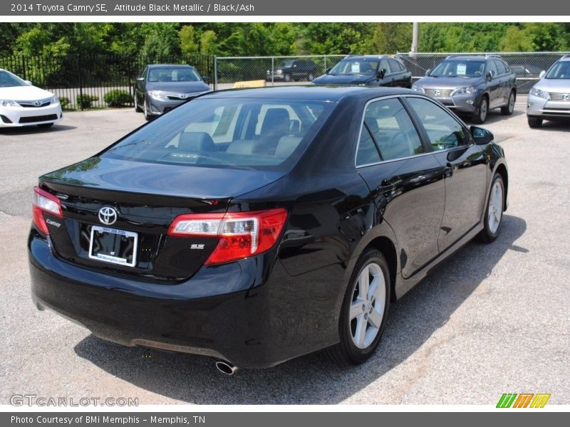 Attitude Black Metallic / Black/Ash 2014 Toyota Camry SE