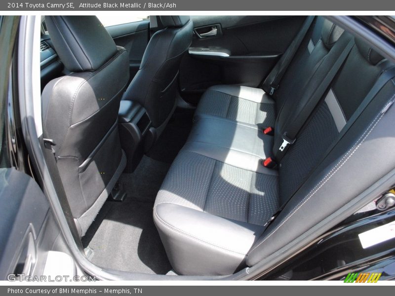 Attitude Black Metallic / Black/Ash 2014 Toyota Camry SE