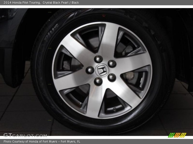 Crystal Black Pearl / Black 2014 Honda Pilot Touring