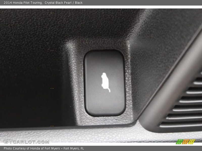 Crystal Black Pearl / Black 2014 Honda Pilot Touring