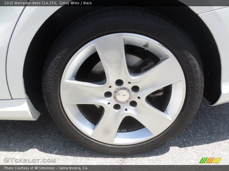 Cirrus White / Black 2015 Mercedes-Benz CLA 250