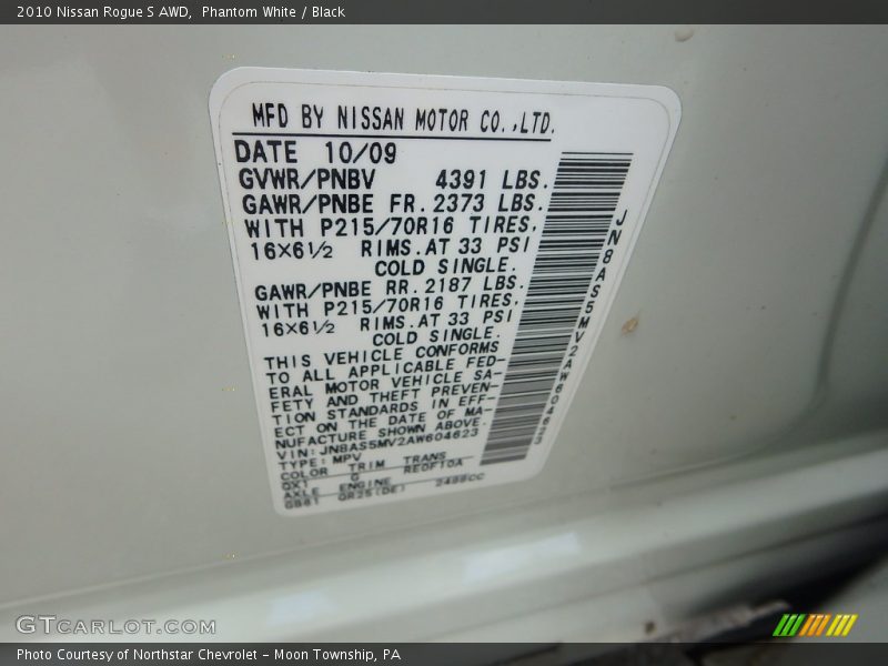 Phantom White / Black 2010 Nissan Rogue S AWD