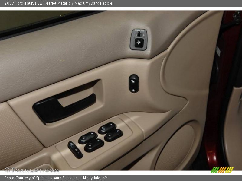 Merlot Metallic / Medium/Dark Pebble 2007 Ford Taurus SE