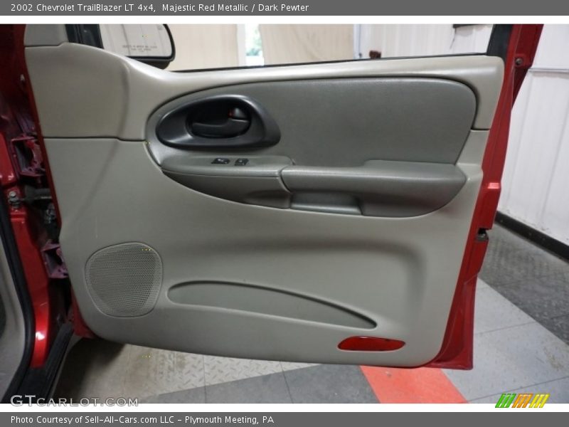Majestic Red Metallic / Dark Pewter 2002 Chevrolet TrailBlazer LT 4x4