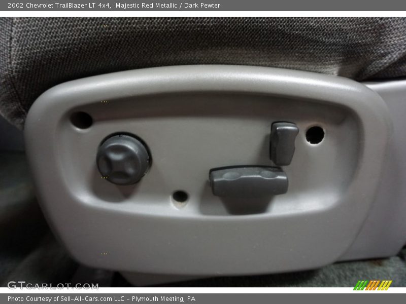 Majestic Red Metallic / Dark Pewter 2002 Chevrolet TrailBlazer LT 4x4