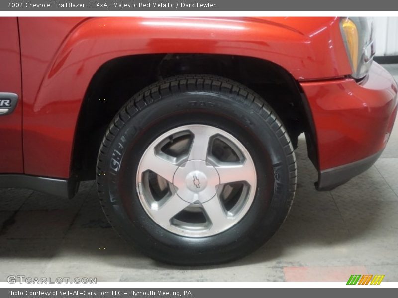 Majestic Red Metallic / Dark Pewter 2002 Chevrolet TrailBlazer LT 4x4