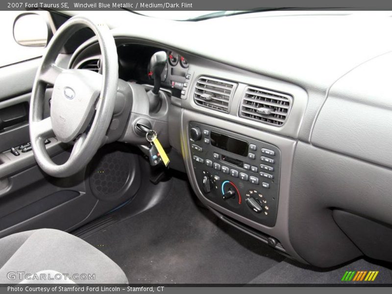 Windveil Blue Metallic / Medium/Dark Flint 2007 Ford Taurus SE
