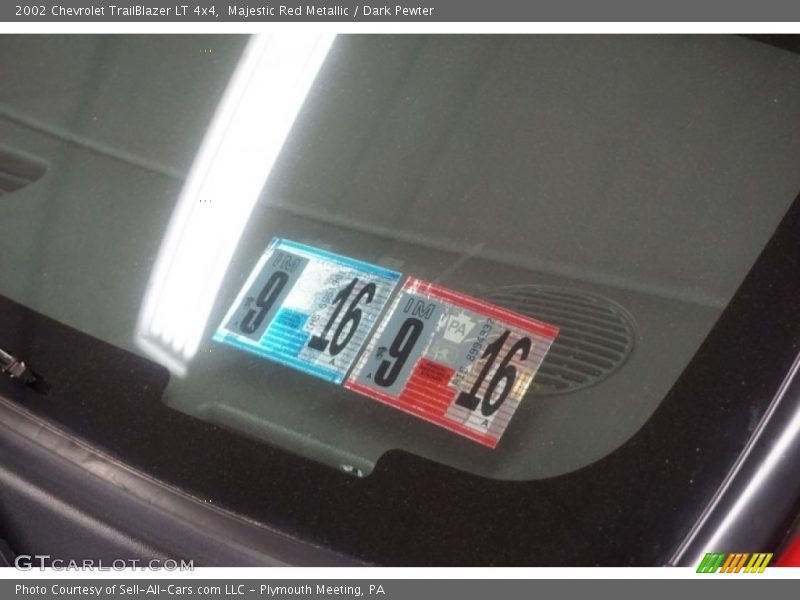 Majestic Red Metallic / Dark Pewter 2002 Chevrolet TrailBlazer LT 4x4