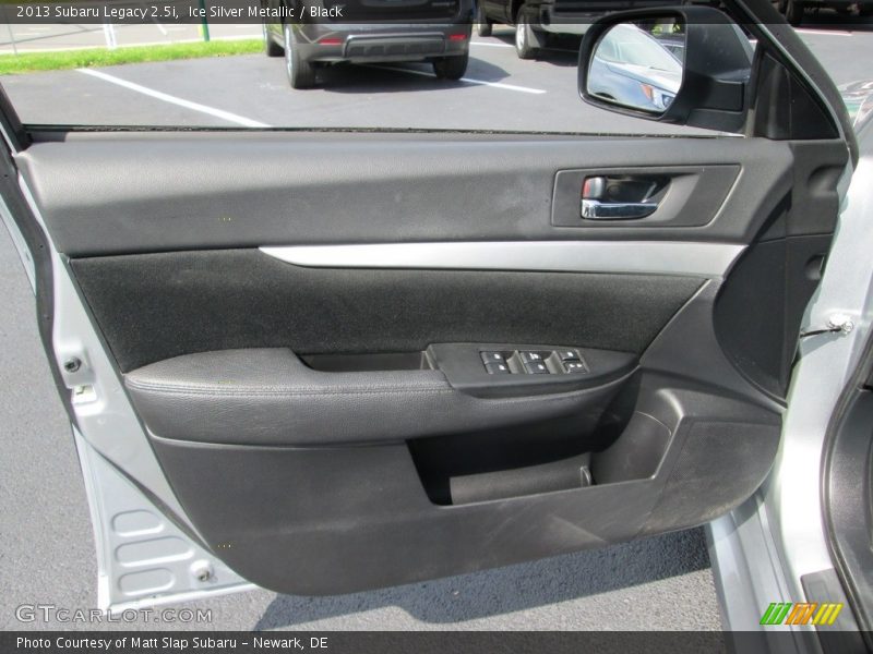 Ice Silver Metallic / Black 2013 Subaru Legacy 2.5i