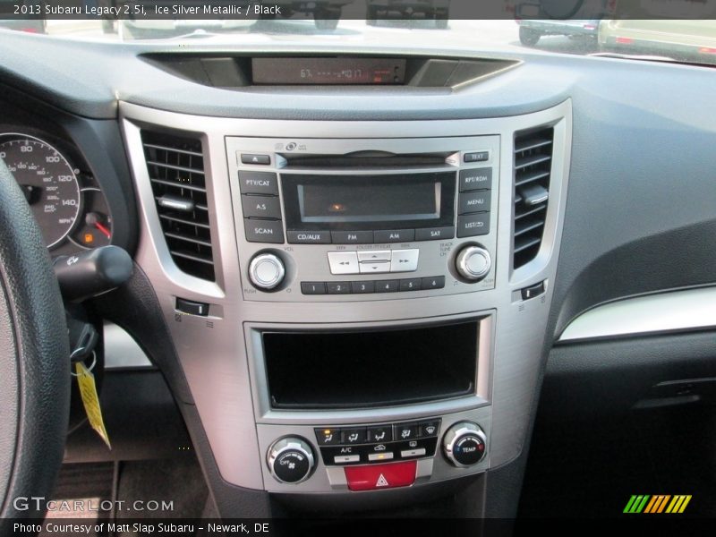 Ice Silver Metallic / Black 2013 Subaru Legacy 2.5i