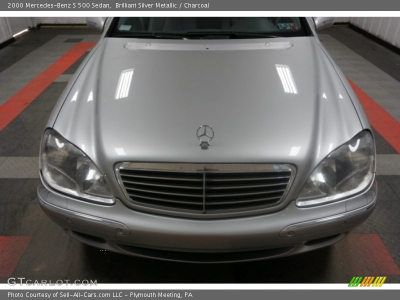 Brilliant Silver Metallic / Charcoal 2000 Mercedes-Benz S 500 Sedan