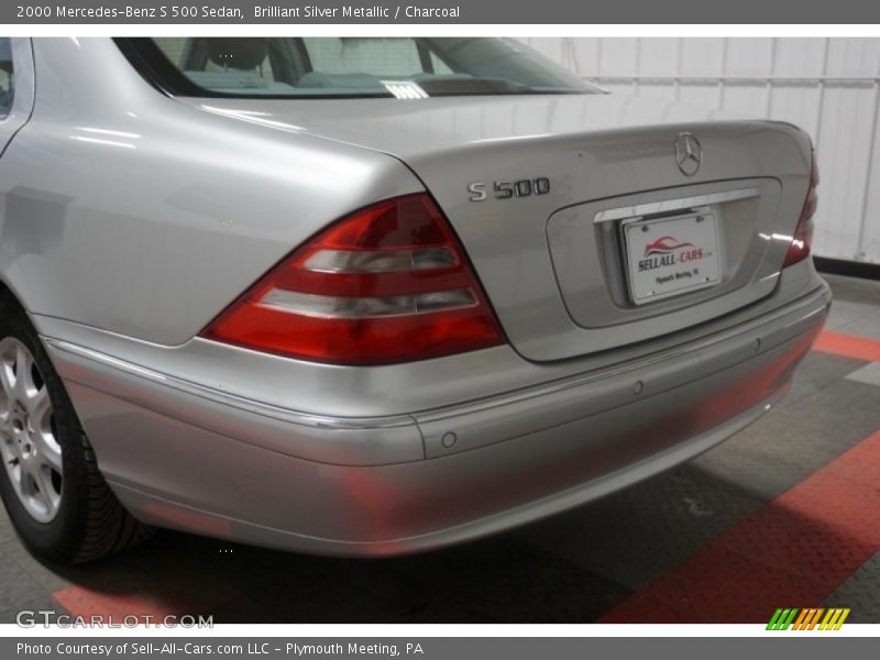 Brilliant Silver Metallic / Charcoal 2000 Mercedes-Benz S 500 Sedan