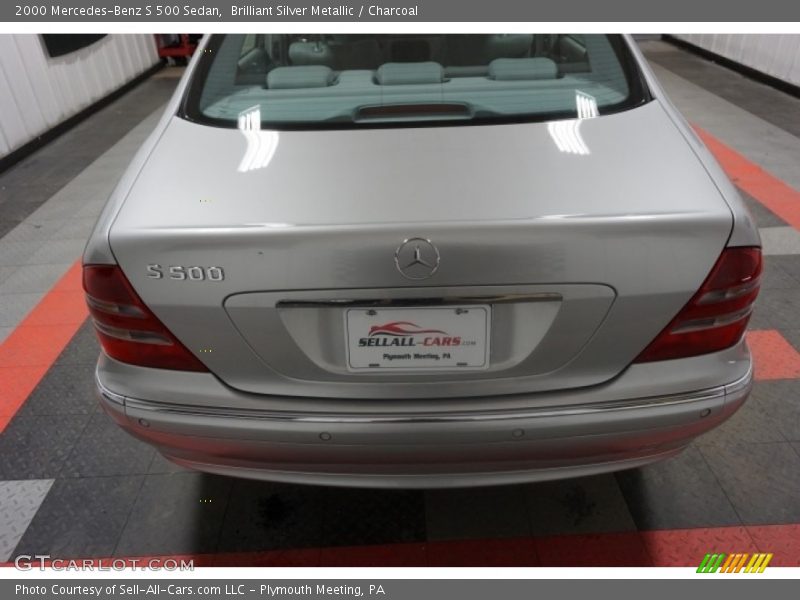 Brilliant Silver Metallic / Charcoal 2000 Mercedes-Benz S 500 Sedan