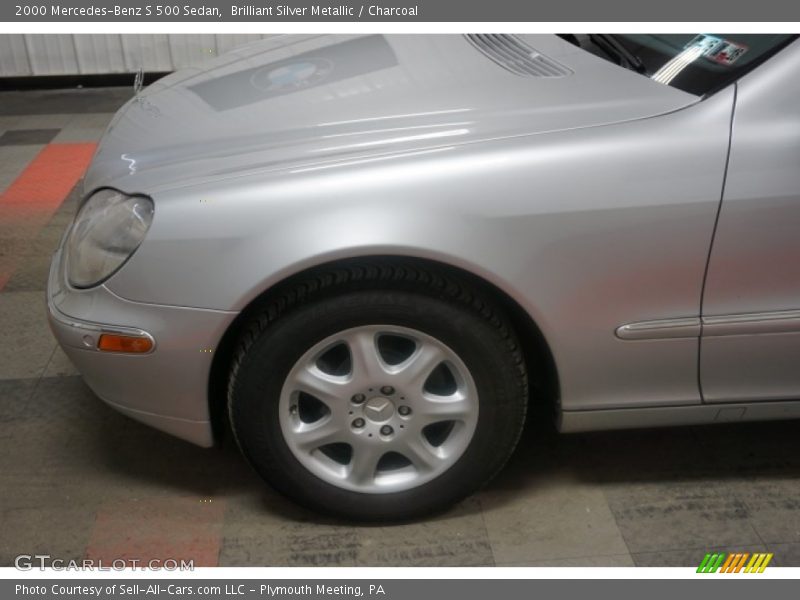 Brilliant Silver Metallic / Charcoal 2000 Mercedes-Benz S 500 Sedan