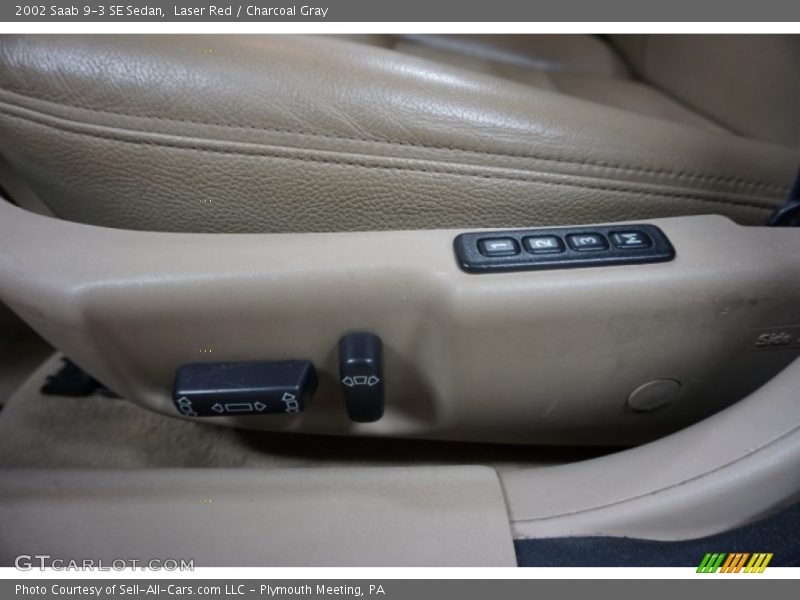 Laser Red / Charcoal Gray 2002 Saab 9-3 SE Sedan