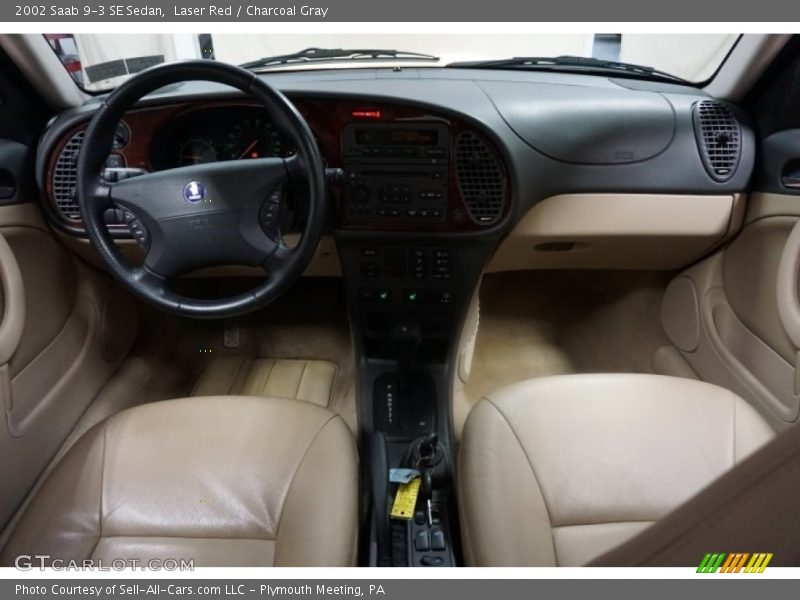 Laser Red / Charcoal Gray 2002 Saab 9-3 SE Sedan