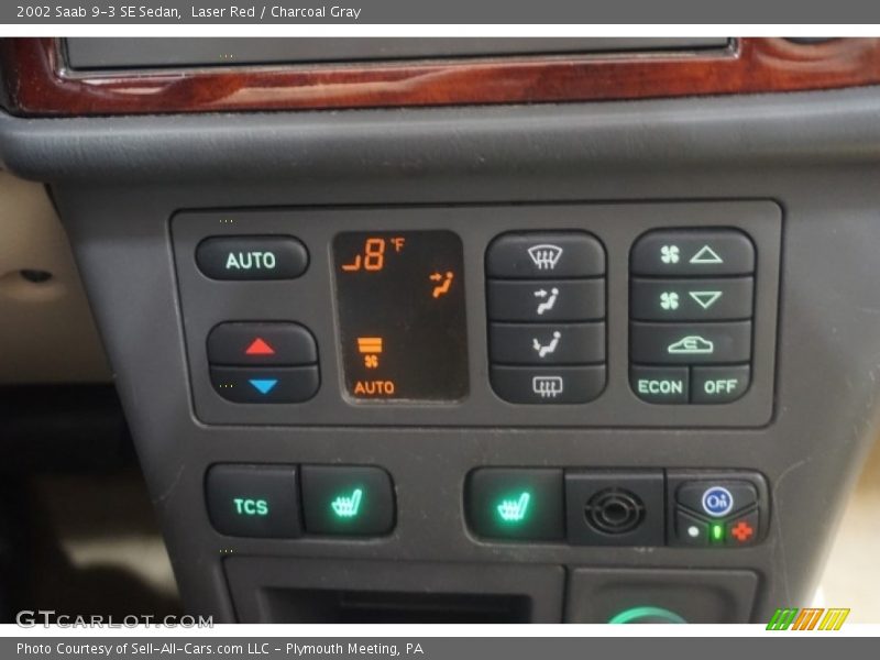 Laser Red / Charcoal Gray 2002 Saab 9-3 SE Sedan