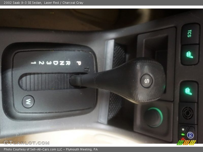 Laser Red / Charcoal Gray 2002 Saab 9-3 SE Sedan
